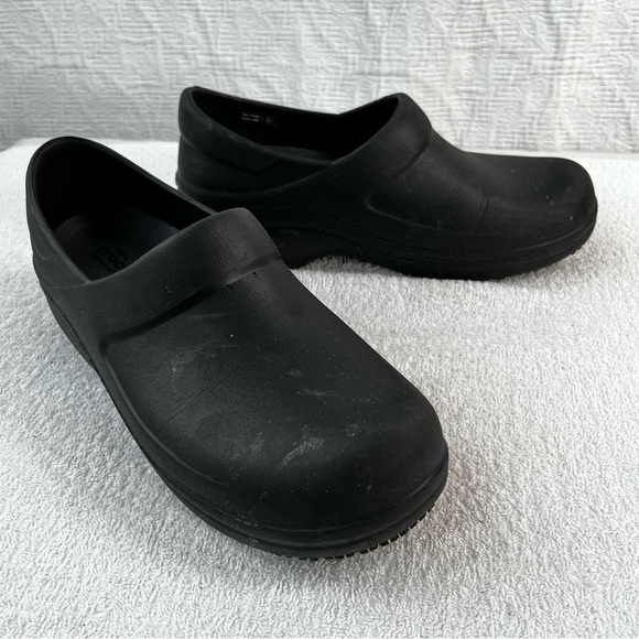 Crocs Neria Pro II Womens 9 Dual Comfort Slip Resistant Work Clog Black Shoes - Picture 14 of 16